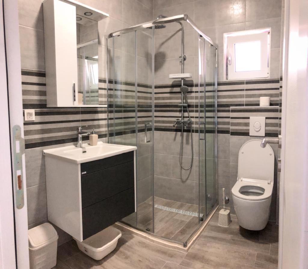 Apartmani Cupara Tivat Extérieur photo