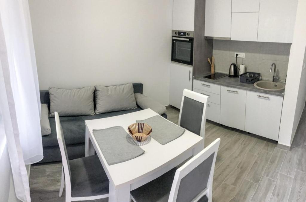 Apartmani Cupara Tivat Extérieur photo